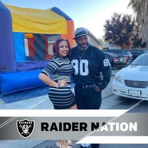 Meet your Posher, Raymond